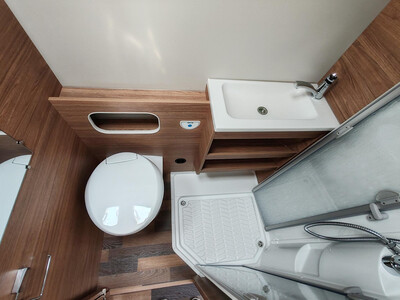 Weinsberg CaraHome 650 MEG - VELETRŽNÍ CENOVÁ NABÍDKA