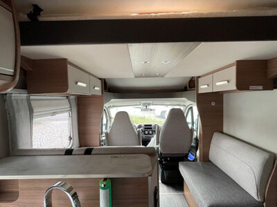 KNAUS L!VE WAVE 700 MEG (4)