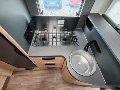 KNAUS L!VE WAVE 700 MEG PLATINUM SELECTION - VELETRŽNÍ CENOVÁ NABÍDKA