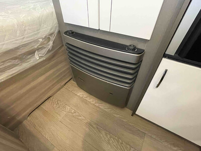 Hobby Excellent Edition 490 KMF (11)