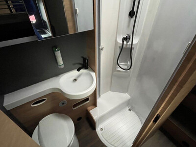 KNAUS L!VE WAVE 700 MEG PLATINUM SELECTION