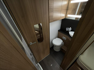 ADRIA Coral XL Axess 670 SL - komisní prodej